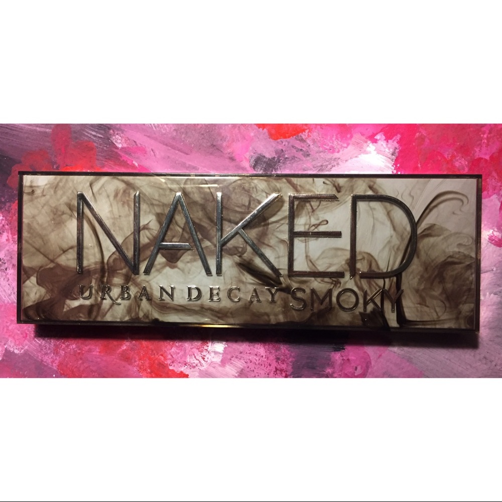 Urban Decay Naked Smokey Palette